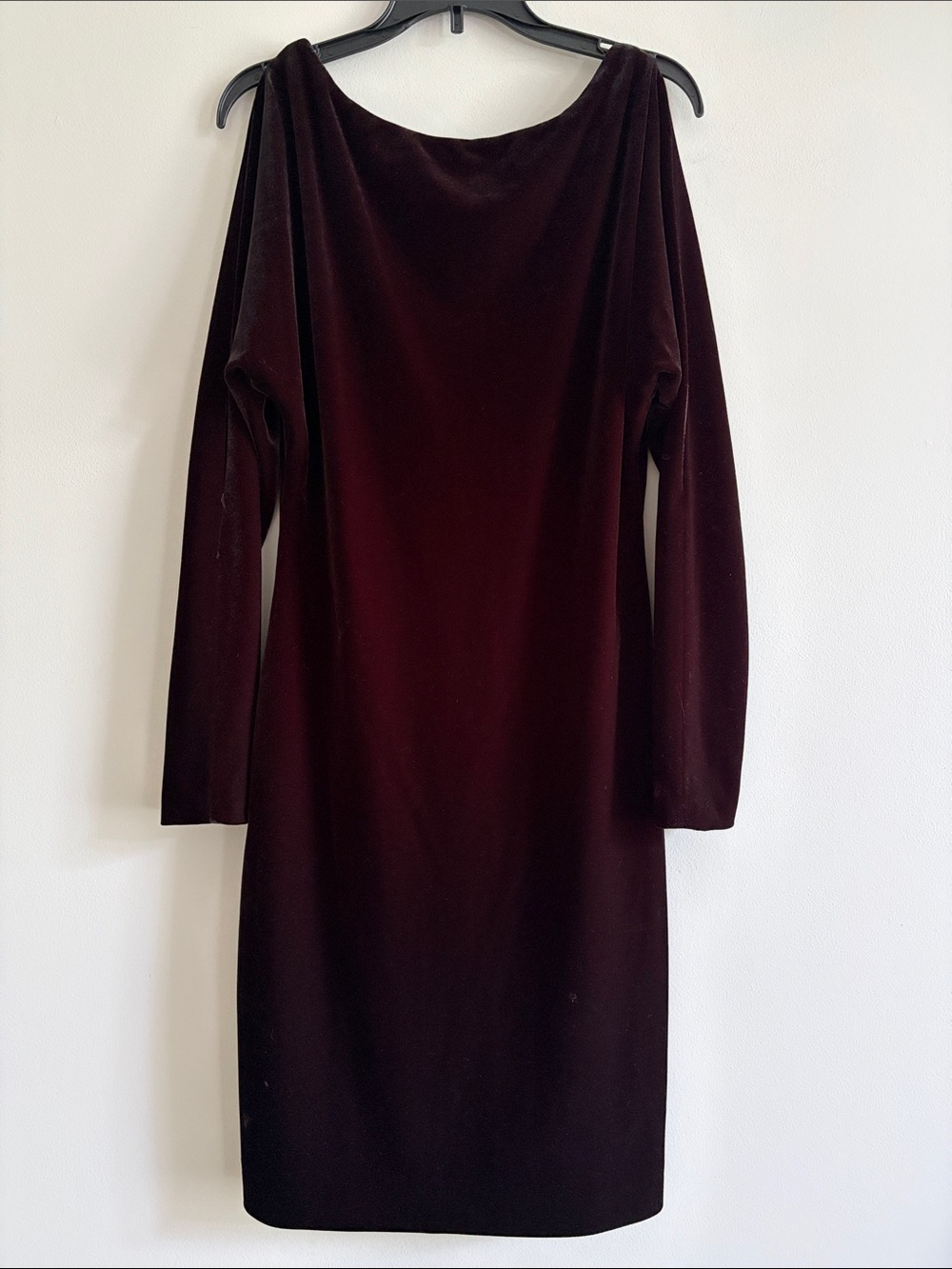 Lauren Ralph Lauren Long Sleeve Velvet Sheath Dress in Deep Wine